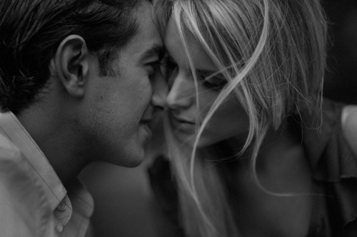 honorable mention engagement photo from 2011 Best of the Best, photo by Joe Cogliandro of J. Cogliandro Photography honorable mention engagement photo from 2011 Best of the Best, photo by Joe Cogliandro of J. Cogliandro Photography