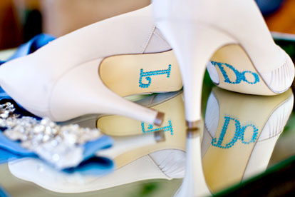 Mindy Weiss for Two's Company and Mindy Weiss for Inviting Company wedding planning products, images by Junebug Weddings Mindy Weiss for Two's Company and Mindy Weiss for Inviting Company wedding planning products, images by Junebug Weddings