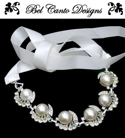 Vintage wedding hair accessories and jewelry by Bel Canto Designs Vintage wedding hair accessories and jewelry by Bel Canto Designs