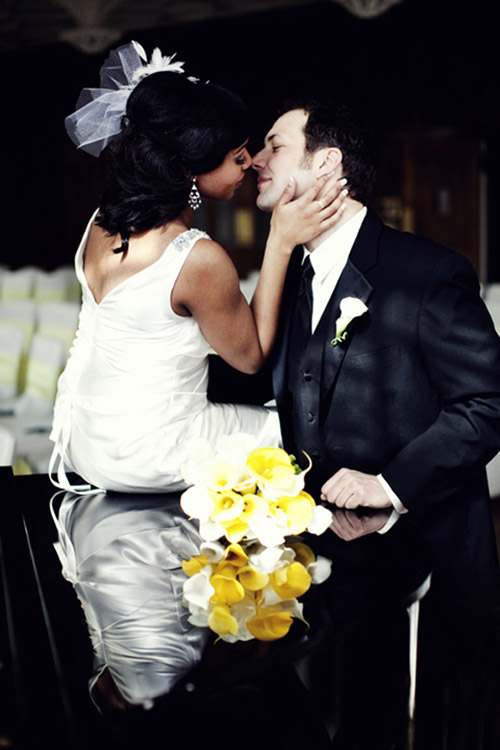 St Paul, Minnesota spring real wedding, yellow and blue color palette, images by Eliesa Johnson of Photogen St Paul, Minnesota spring real wedding, yellow and blue color palette, images by Eliesa Johnson of Photogen