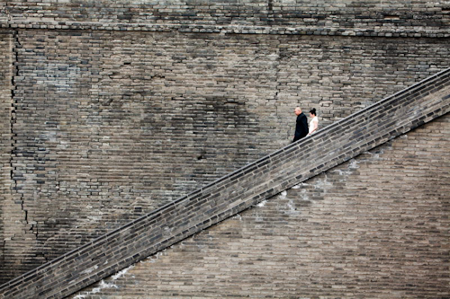 lavish and elegant wedding in Xian China, photos by Chris+Lynn Photography | junebugweddings.com lavish and elegant wedding in Xian China, photos by Chris+Lynn Photography | junebugweddings.com
