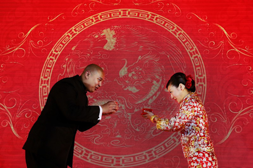 lavish and elegant wedding in Xian China, photos by Chris+Lynn Photography | junebugweddings.com lavish and elegant wedding in Xian China, photos by Chris+Lynn Photography | junebugweddings.com