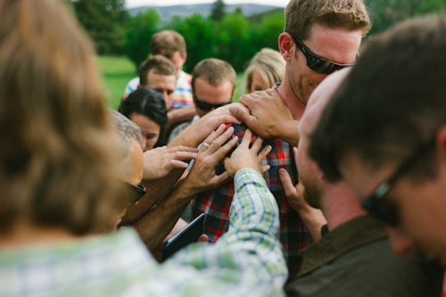 Country wedding in Big Sky, Montana, photos by Hardy Klahold Photography | junebugweddings.com Country wedding in Big Sky, Montana, photos by Hardy Klahold Photography | junebugweddings.com