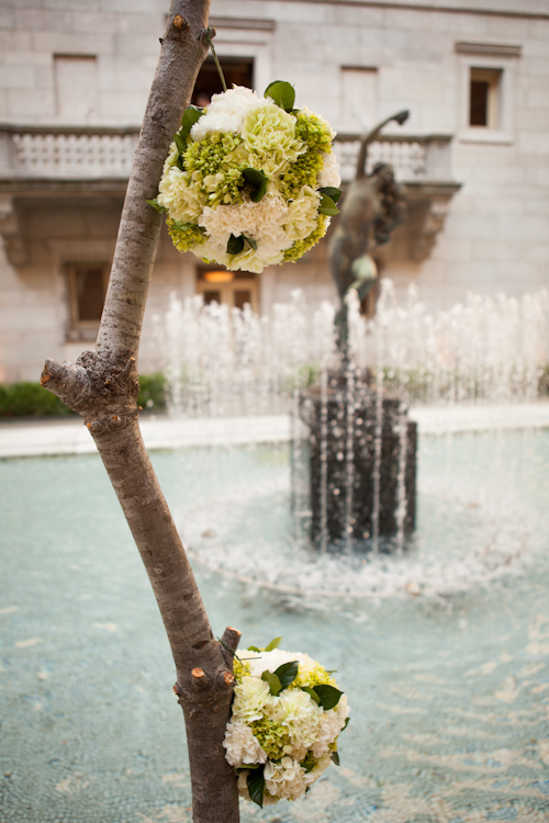 Boston Public Library Wedding, photos by Nathan Smith and Angi Welsch for Ira Lippke Studios | junebugweddings.com Boston Public Library Wedding, photos by Nathan Smith and Angi Welsch for Ira Lippke Studios | junebugweddings.com