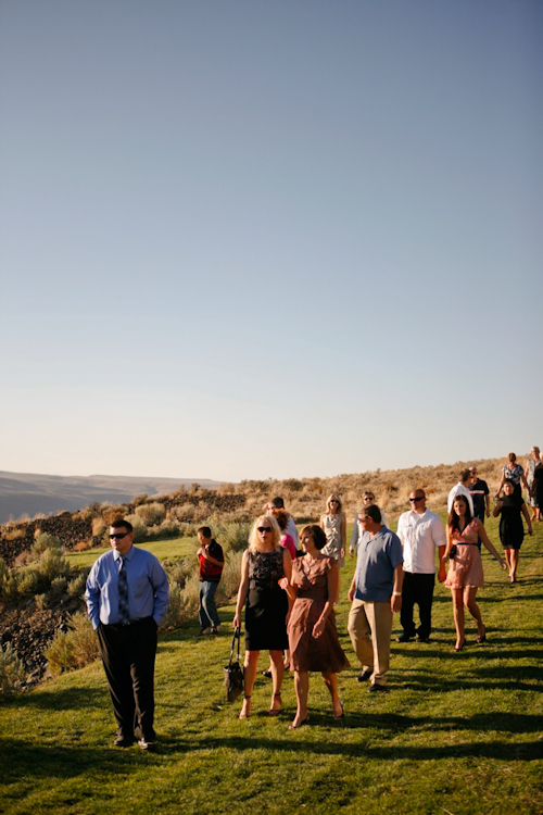 Cave B Winery Wedding in Washington; photos by Belathée Photography | junebugweddings.com Cave B Winery Wedding in Washington; photos by Belathée Photography | junebugweddings.com