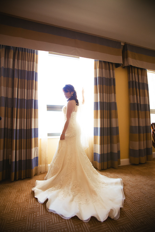 glamorous downtown LA wedding at Cicada, photographed by top wedding photographers Callaway Gable | junebugweddings.co glamorous downtown LA wedding at Cicada, photographed by top wedding photographers Callaway Gable | junebugweddings.com
