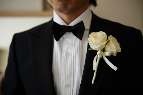 Elegant Japanese wedding at the Tokyo American Club - photos by 37 Frames Photography | junebugweddings.com Elegant Japanese wedding at the Tokyo American Club - photos by 37 Frames Photography | junebugweddings.com