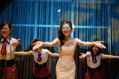 Elegant Japanese wedding at the Tokyo American Club - photos by 37 Frames Photography | junebugweddings.com Elegant Japanese wedding at the Tokyo American Club - photos by 37 Frames Photography | junebugweddings.com