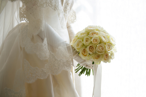Elegant Japanese wedding at the Tokyo American Club - photos by 37 Frames Photography | junebugweddings.com Elegant Japanese wedding at the Tokyo American Club - photos by 37 Frames Photography | junebugweddings.com