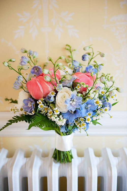 English garden inspired flowers by George Mackay Flowers, Photos by Dominique Bader | Junebug Weddings English garden inspired flowers by George Mackay Flowers, Photos by Dominique Bader | Junebug Weddings