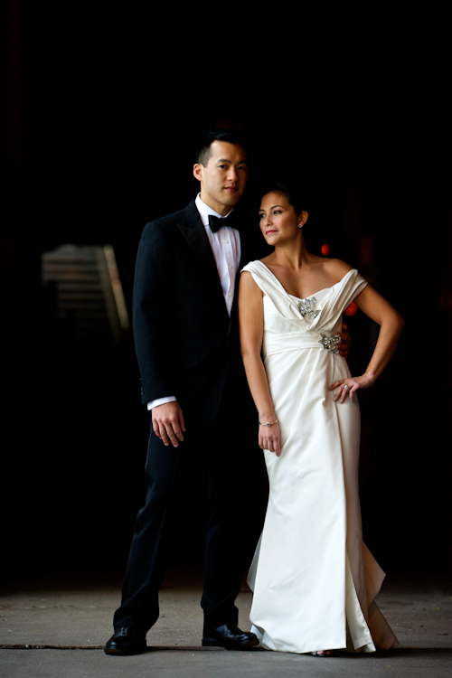 Classic downtown Chicago wedding at The Ivy Room - photos by David Wittig Photography | junebugweddings.com Classic downtown Chicago wedding at The Ivy Room - photos by David Wittig Photography | junebugweddings.com