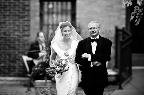 Classic downtown Chicago wedding at The Ivy Room - photos by David Wittig Photography | junebugweddings.com Classic downtown Chicago wedding at The Ivy Room - photos by David Wittig Photography | junebugweddings.com