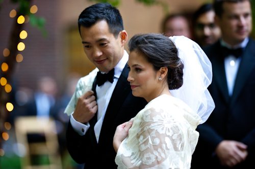 Classic downtown Chicago wedding at The Ivy Room - photos by David Wittig Photography | junebugweddings.com Classic downtown Chicago wedding at The Ivy Room - photos by David Wittig Photography | junebugweddings.com