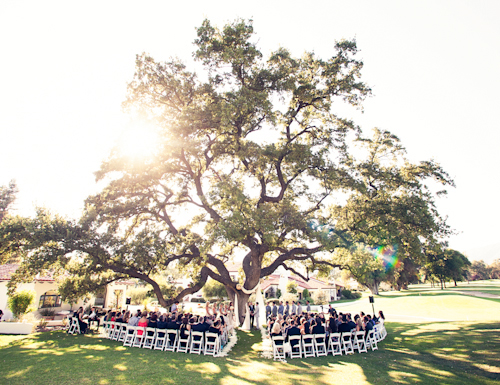Modern Barn Wedding at The Ojai Valley Inn & Spa. Planning by Details Events Planning; Photography by Mi Belle Photography | junebugweddings.com Modern Barn Wedding at The Ojai Valley Inn & Spa. Planning by Details Events Planning; Photography by Mi Belle Photography | junebugweddings.com