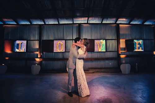 Modern Barn Wedding at The Ojai Valley Inn & Spa. Planning by Details Events Planning; Photography by Mi Belle Photography | junebugweddings.com Modern Barn Wedding at The Ojai Valley Inn & Spa. Planning by Details Events Planning; Photography by Mi Belle Photography | junebugweddings.com