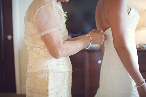 Beach Wedding with muted color palette, Photos by Vitalic Photo | Junebug Weddings Beach Wedding with muted color palette, Photos by Vitalic Photo | Junebug Weddings