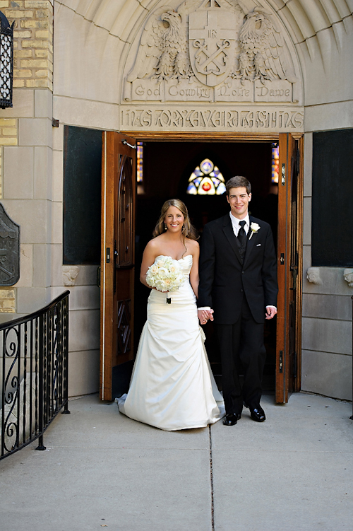 Wedding at Basilica of the Sacred Heart, Notre Dame Cathedral - photos by Browne Photography | junebugweddings.com Wedding at Basilica of the Sacred Heart, Notre Dame Cathedral - photos by Browne Photography | junebugweddings.com