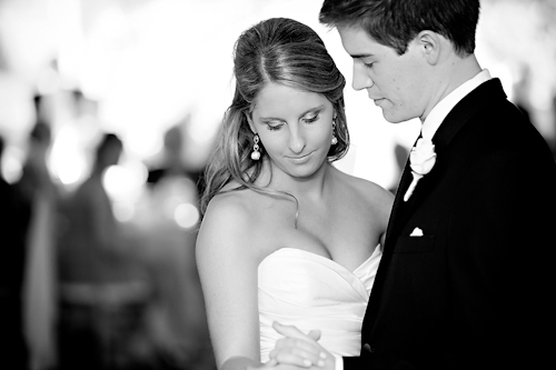 Wedding at Basilica of the Sacred Heart, Notre Dame Cathedral - photos by Browne Photography | junebugweddings.com Wedding at Basilica of the Sacred Heart, Notre Dame Cathedral - photos by Browne Photography | junebugweddings.com