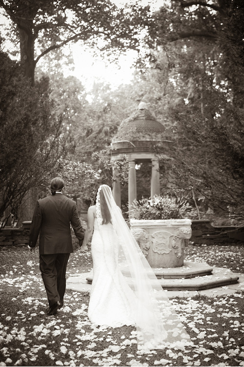 vintage, library-inspired, purple and gold wedding at Alder Manor, Yonkers, NY - wedding photography by Dave Robbins vintage, library-inspired, purple and gold wedding at Alder Manor, Yonkers, NY - wedding photography by Dave Robbins
