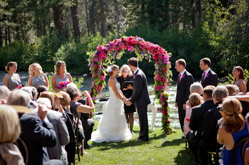 Lake Tahoe wedding in saturated jewel tones - photos by Catherine Hall Studios | junebugweddings.com Lake Tahoe wedding in saturated jewel tones - photos by Catherine Hall Studios | junebugweddings.com