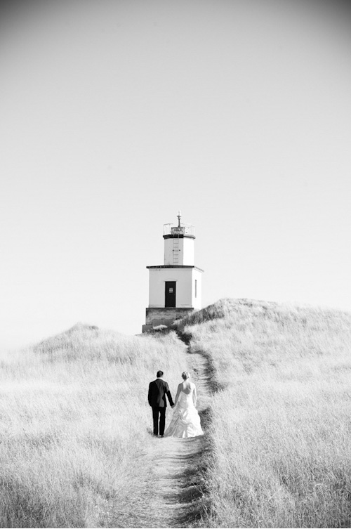 nature inspired San Juan Island wedding at Roche Harbor Resort - gorgeous wedding photos by top Seattle based wedding photographers Laurel McConnell and Barbie Hull on Junebug weddings nature inspired San Juan Island wedding at Roche Harbor Resort - gorgeous wedding photos by top Seattle based wedding photographers Laurel McConnell and Barbie Hull on Junebug weddings