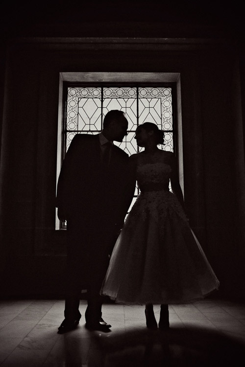 Silhouette wedding portrait at San Francisco City Hall, photo by Paco and Betty Silhouette wedding portrait at San Francisco City Hall, photo by Paco and Betty