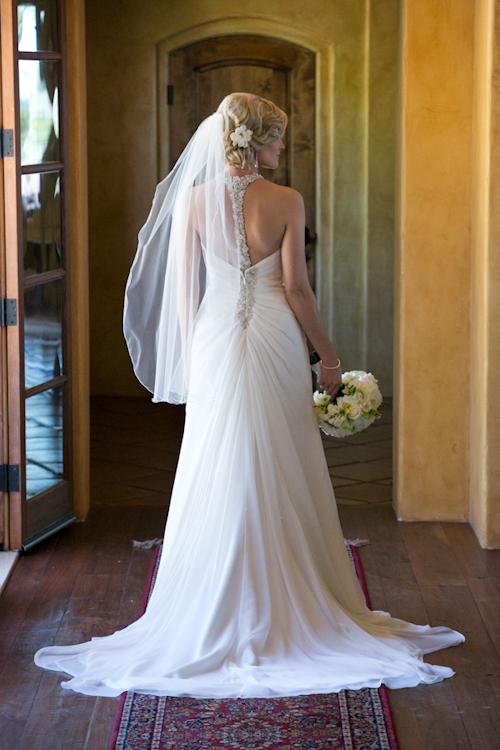 California estate wedding with elegant purple color palette, photos by Stephanie Hogue Photography | junebugweddings.com California estate wedding with elegant purple color palette, photos by Stephanie Hogue Photography | junebugweddings.com