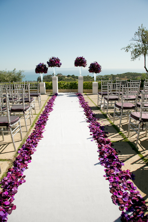 California estate wedding with elegant purple color palette, photos by Stephanie Hogue Photography | junebugweddings.com California estate wedding with elegant purple color palette, photos by Stephanie Hogue Photography | junebugweddings.com