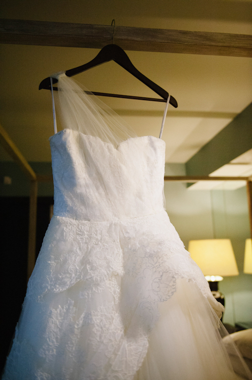 Stylish Miami wedding by Soul Echo Studios | junebugweddings.com Stylish Miami wedding by Soul Echo Studios | junebugweddings.com