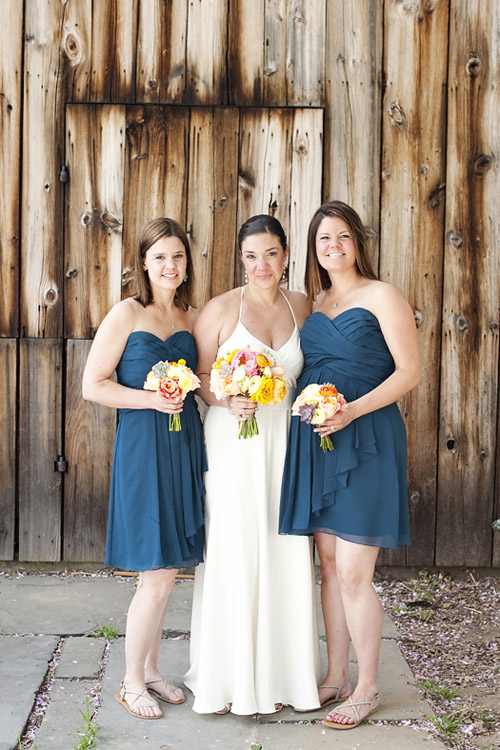 Country barn wedding with vintage travel theme - Justin and Mary Photography | Junebug Weddings Country barn wedding with vintage travel theme - Justin and Mary Photography | Junebug Weddings
