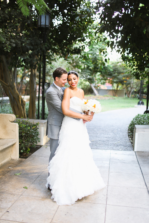 Elegant white, grey, and orange wedding; photos by Adrienne Gunde Photography | junebugweddings.com Elegant white, grey, and orange wedding; photos by Adrienne Gunde Photography | junebugweddings.com