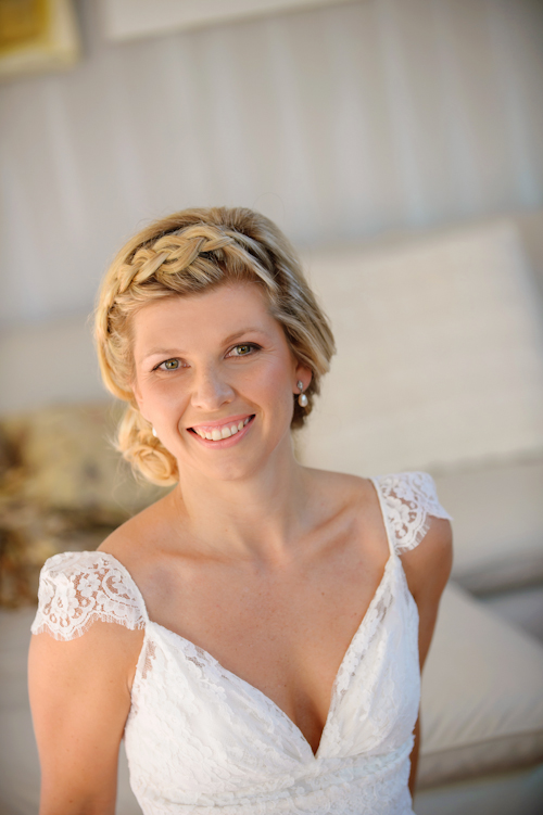 Little Cove, Noosa Australia beach wedding by 37 Frames Photography | junebugweddings.com Little Cove, Noosa Australia beach wedding by 37 Frames Photography | junebugweddings.com