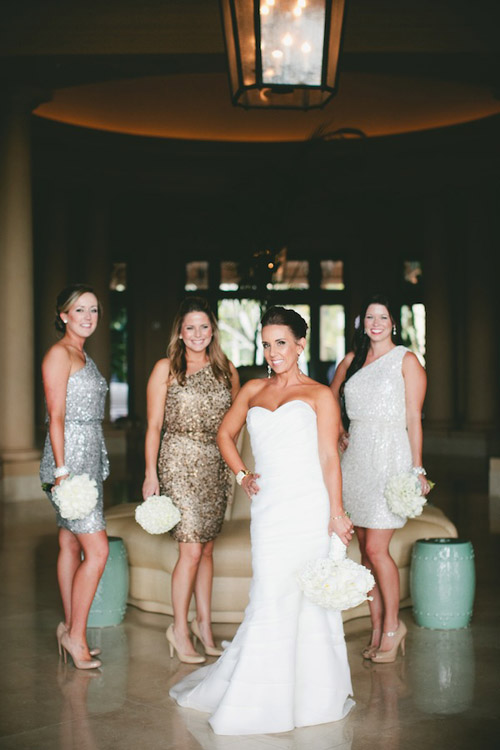 glamorous black, white and gold wedding at The resort at Pelican Hill, photo by APictureLife Photography | junebugweddings.com glamorous black, white and gold wedding at The resort at Pelican Hill, photo by APictureLife Photography | junebugweddings.com