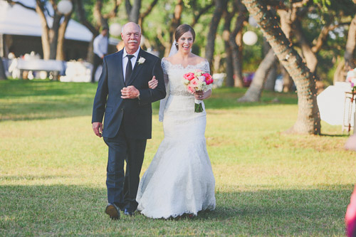 pink, blue and white summer wedding at Hacienda Del Lago, Volente, Texas - photo by Christina Carroll | via junebugweddings.com pink, blue and white summer wedding at Hacienda Del Lago, Volente, Texas - photo by Christina Carroll | via junebugweddings.com