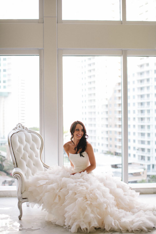 Modern chic wedding at the Viceroy Miami, photo by Becca Borge Photography | junebugweddings.com Modern chic wedding at the Viceroy Miami, photo by Becca Borge Photography | junebugweddings.com