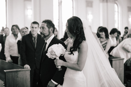 Modern chic wedding at the Viceroy Miami, photo by Becca Borge Photography | junebugweddings.com Modern chic wedding at the Viceroy Miami, photo by Becca Borge Photography | junebugweddings.com