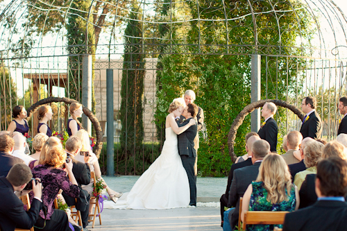 Bright wedding at The Gage Hotel in Marathon, Texas - photos by Spink Studio | junebugweddings.com Bright wedding at The Gage Hotel in Marathon, Texas - photos by Spink Studio | junebugweddings.com