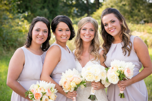 Garden Wedding at Medicine Creek Winery - photos by Jessica Hill Photography | junebugweddings.com Garden Wedding at Medicine Creek Winery - photos by Jessica Hill Photography | junebugweddings.com