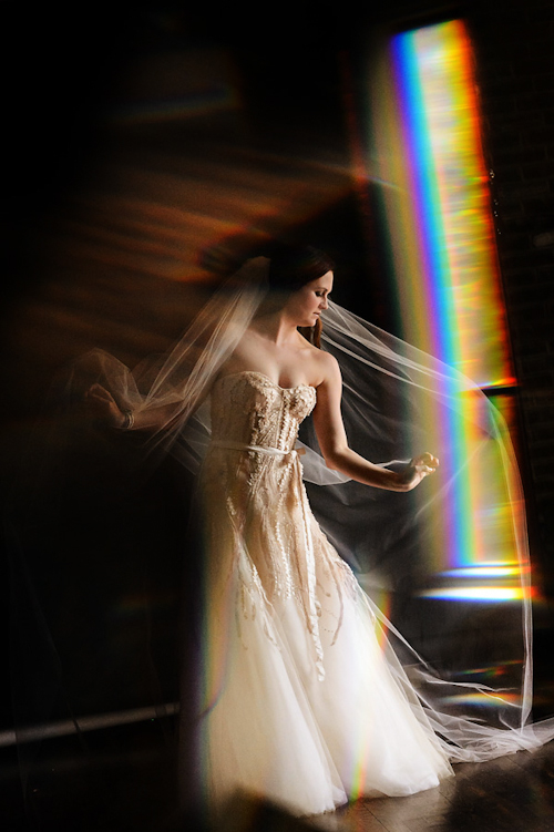 glamorous Philadelphia wedding, photo by Mary Beth Tyson Photography | via junebugweddings.com glamorous Philadelphia wedding, photo by Mary Beth Tyson Photography | via junebugweddings.com