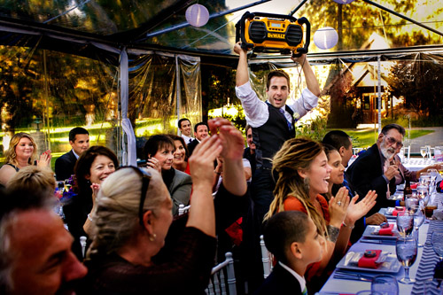 Lake Tahoe, Nevada modern wedding, photo by Mauricio Arias of Chrisman Studios | junebugweddings.com Lake Tahoe, Nevada modern wedding, photo by Mauricio Arias of Chrisman Studios | junebugweddings.com