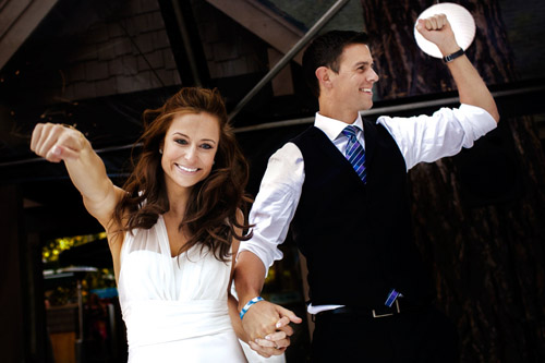 Lake Tahoe, Nevada modern wedding, photo by Mauricio Arias of Chrisman Studios | junebugweddings.com Lake Tahoe, Nevada modern wedding, photo by Mauricio Arias of Chrisman Studios | junebugweddings.com