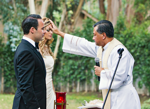 whimsical garden wedding in Malibu, California at Calamigos Ranch, with photos by Joy Marie Studios | junebugweddings.com whimsical garden wedding in Malibu, California at Calamigos Ranch, with photos by Joy Marie Studios | junebugweddings.com