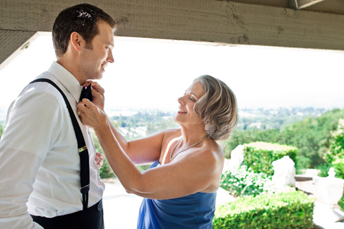 purple, green and white vineyard wedding at Chalk Hill Estate in Sonoma - photo by Cliff Brunk | via junebugweddings.com | via junebugweddings.com purple, green and white vineyard wedding at Chalk Hill Estate in Sonoma - photo by Cliff Brunk | via junebugweddings.com