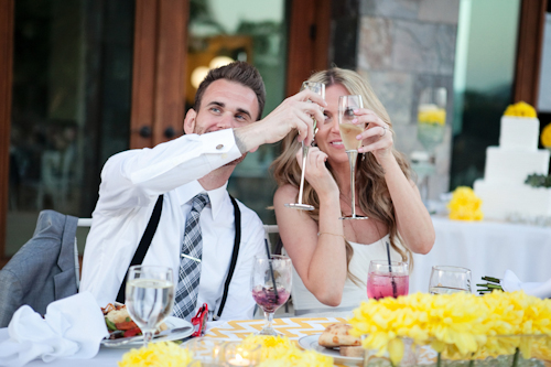 Yellow and white modern decor at Santiago Canyon Estate from April Smith & Co. Photography | junebugweddings.com Yellow and white modern decor at Santiago Canyon Estate from April Smith & Co. Photography | junebugweddings.com
