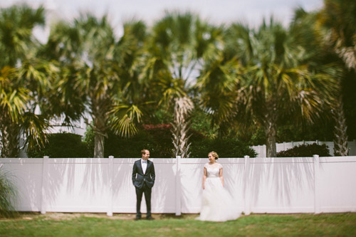 Southern wedding in Charleston, South Carolina, photos by Caroline Ghetes | via junebugweddings.com Southern wedding in Charleston, South Carolina, photos by Caroline Ghetes | via junebugweddings.com