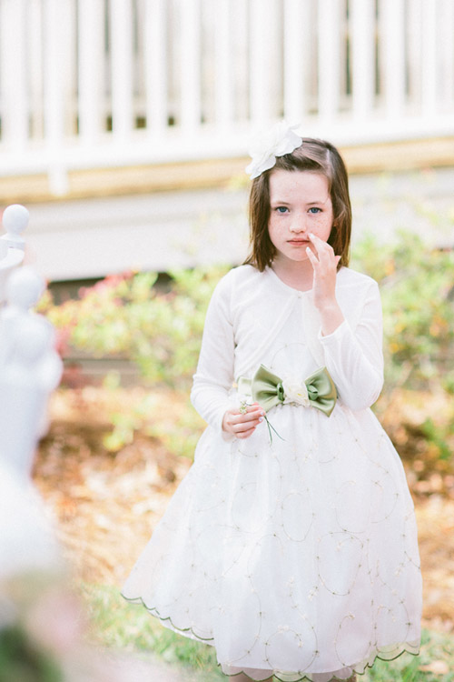 Southern wedding in Charleston, South Carolina, photos by Caroline Ghetes | via junebugweddings.com Southern wedding in Charleston, South Carolina, photos by Caroline Ghetes | via junebugweddings.com