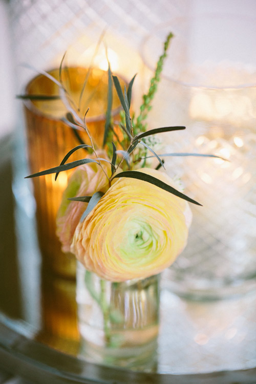 Southern wedding in Charleston, South Carolina, photos by Caroline Ghetes | via junebugweddings.com Southern wedding in Charleston, South Carolina, photos by Caroline Ghetes | via junebugweddings.com