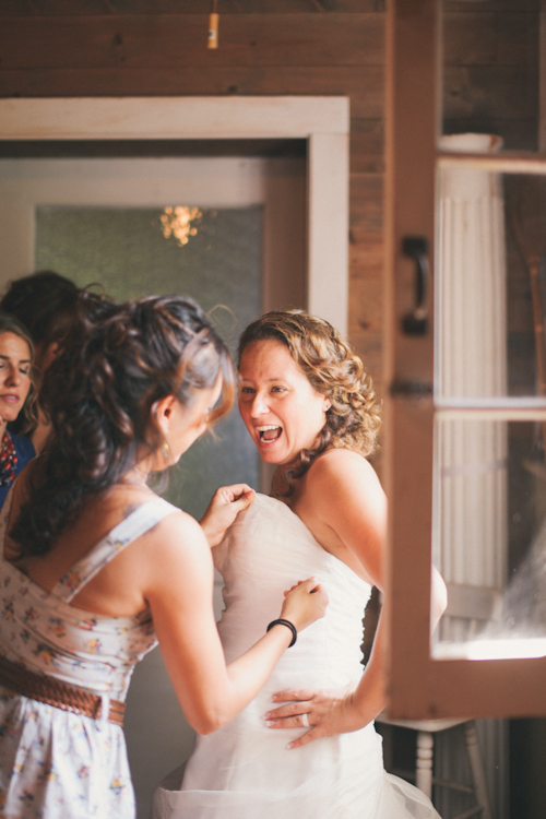 vintage inspired wedding at Blue Dress Barn in Michigan, with photos by Heather Jowett Photography | junebugweddings.com vintage inspired wedding at Blue Dress Barn in Michigan, with photos by Heather Jowett Photography | junebugweddings.com
