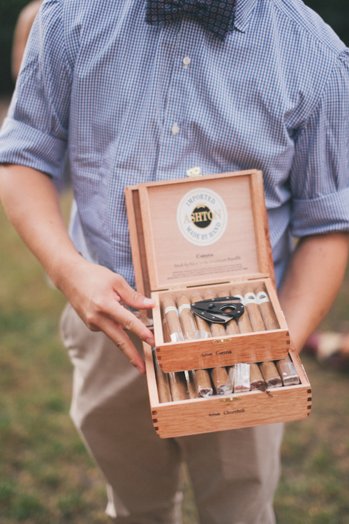 vintage inspired wedding at Blue Dress Barn in Michigan, with photos by Heather Jowett Photography | junebugweddings.com vintage inspired wedding at Blue Dress Barn in Michigan, with photos by Heather Jowett Photography | junebugweddings.com