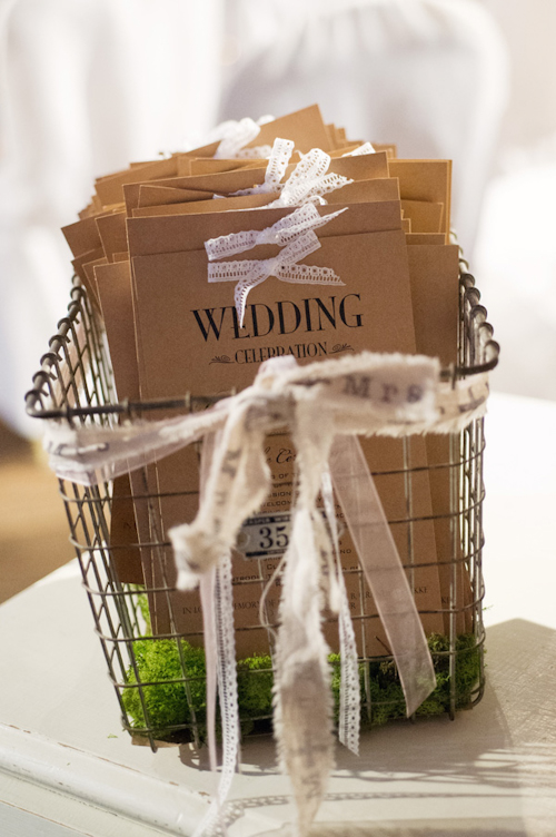 Barn wedding with woodland decor by Kelly Sweet Photography | junebugweddings.com Barn wedding with woodland decor by Kelly Sweet Photography | junebugweddings.com